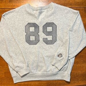 #89 Hollister sweatshirt